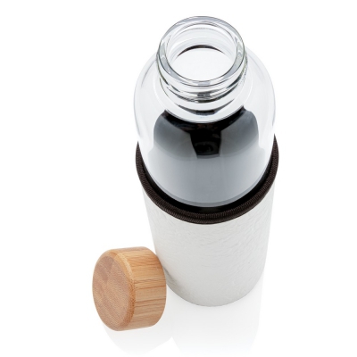 Szklana butelka 550 ml w pokrowcu