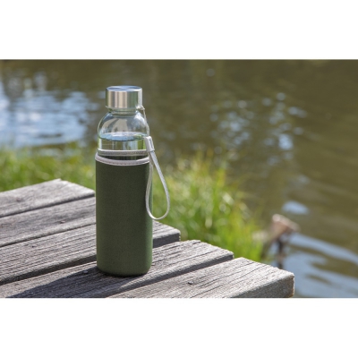 Szklana butelka 500 ml w pokrowcu