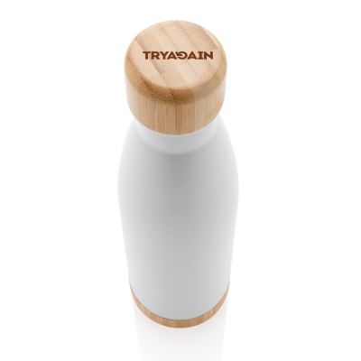 Butelka termiczna 700 ml, bambusowy element