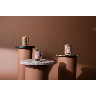 Świeca zapachowa marble whipped vanilla & rose