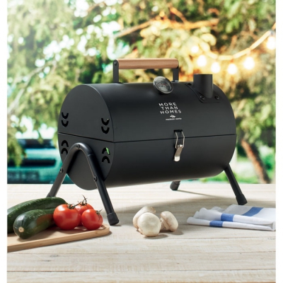 Przenośny grill z kominem