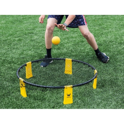Roundnet/spikeball