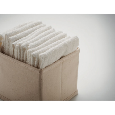 Małe pudełko 220 gr/m²