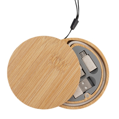 kabel 4w1 w drewnianej obudowie