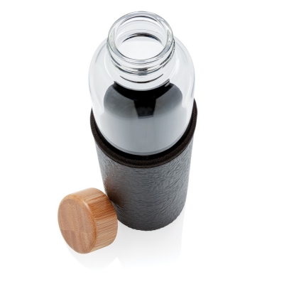 Szklana butelka 550 ml w pokrowcu