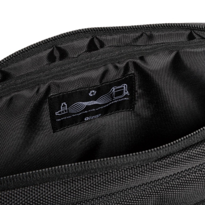 Torba na laptopa 15,6` Swiss Peak RPET Voyager, ochrona RFID